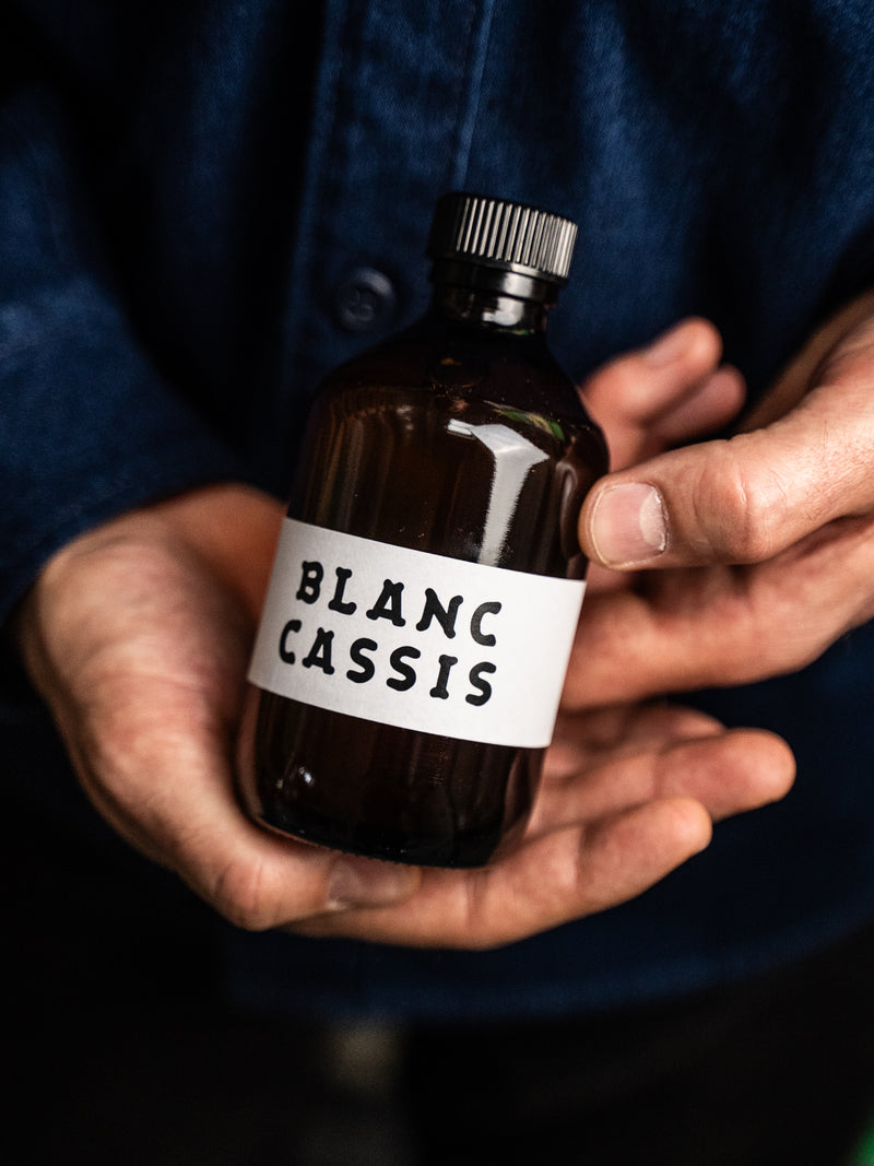 BLANC CASSIS